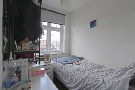 Somerville Road, Chadwell Heath, RM6, Image 9