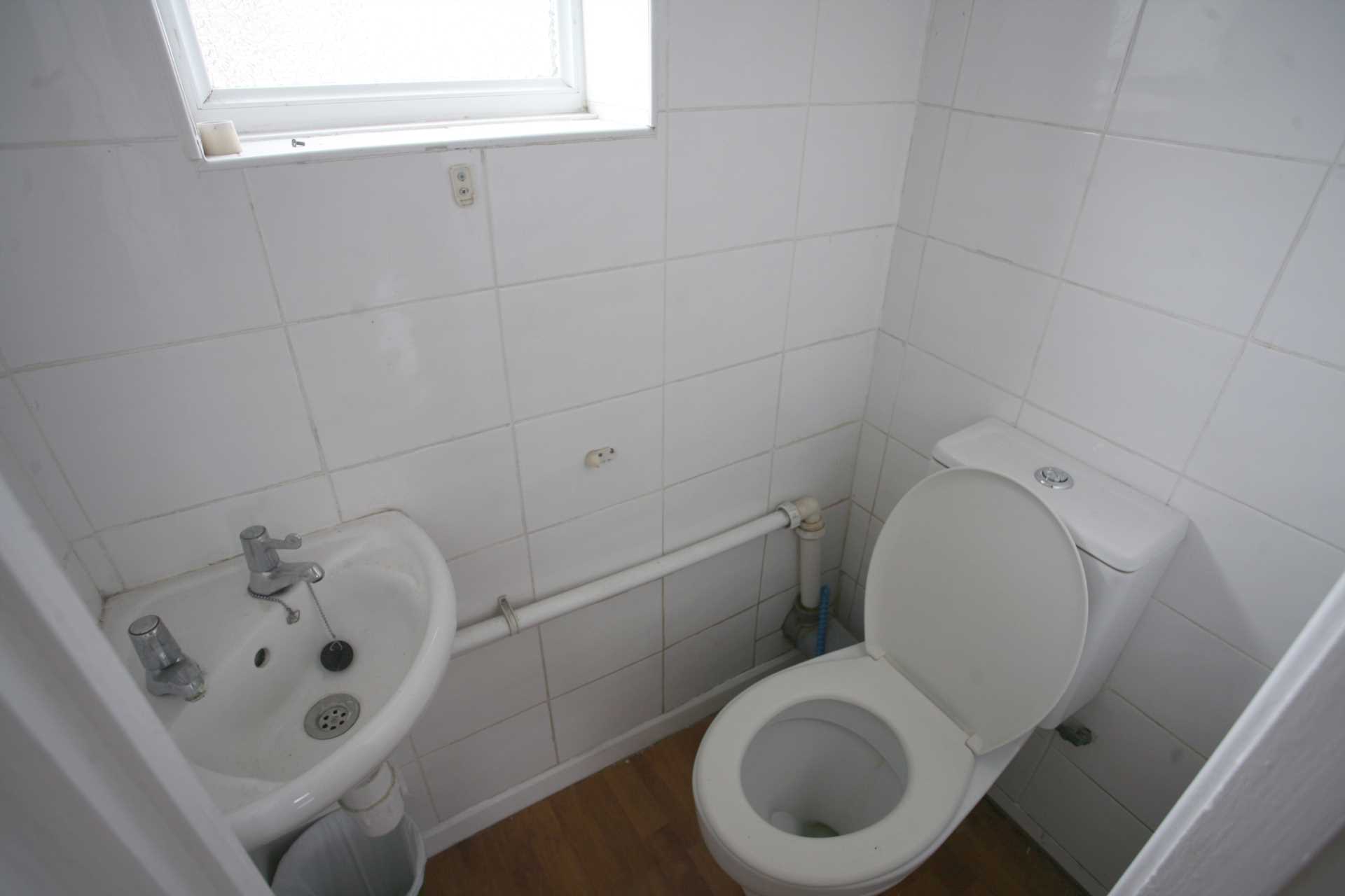Bushgrove Road, Dagenham, RM8, Image 9