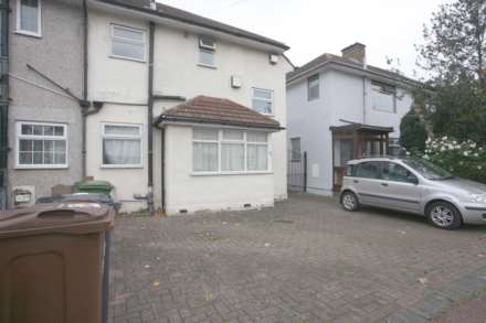 Bushgrove Road, Dagenham, RM8, Image 1