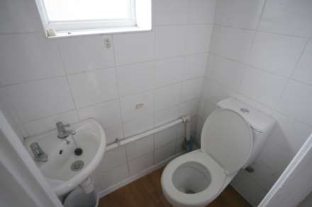 Bushgrove Road, Dagenham, RM8, Image 9