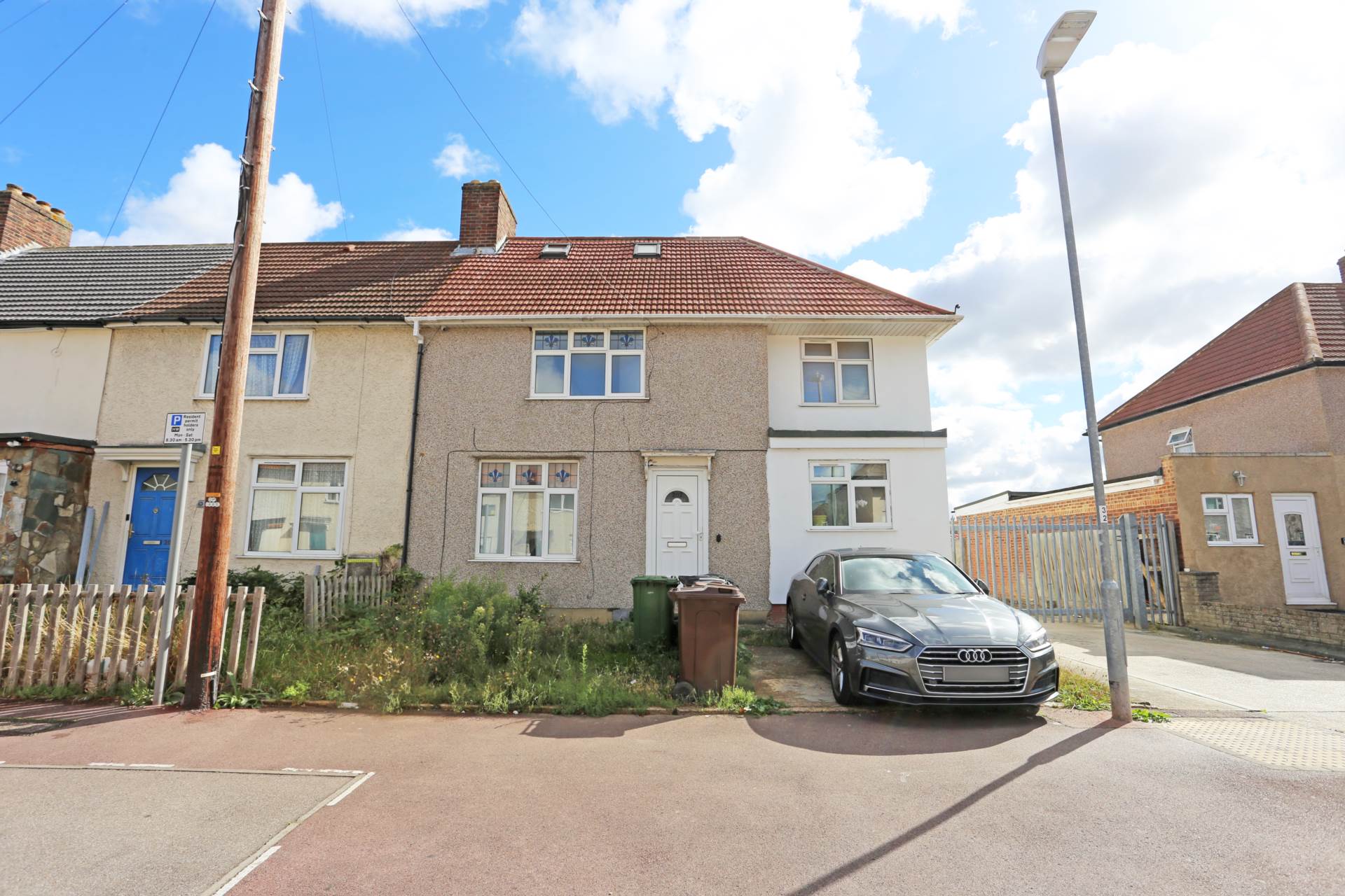 Hunters Hall Road, Dagenham, RM10, Image 1