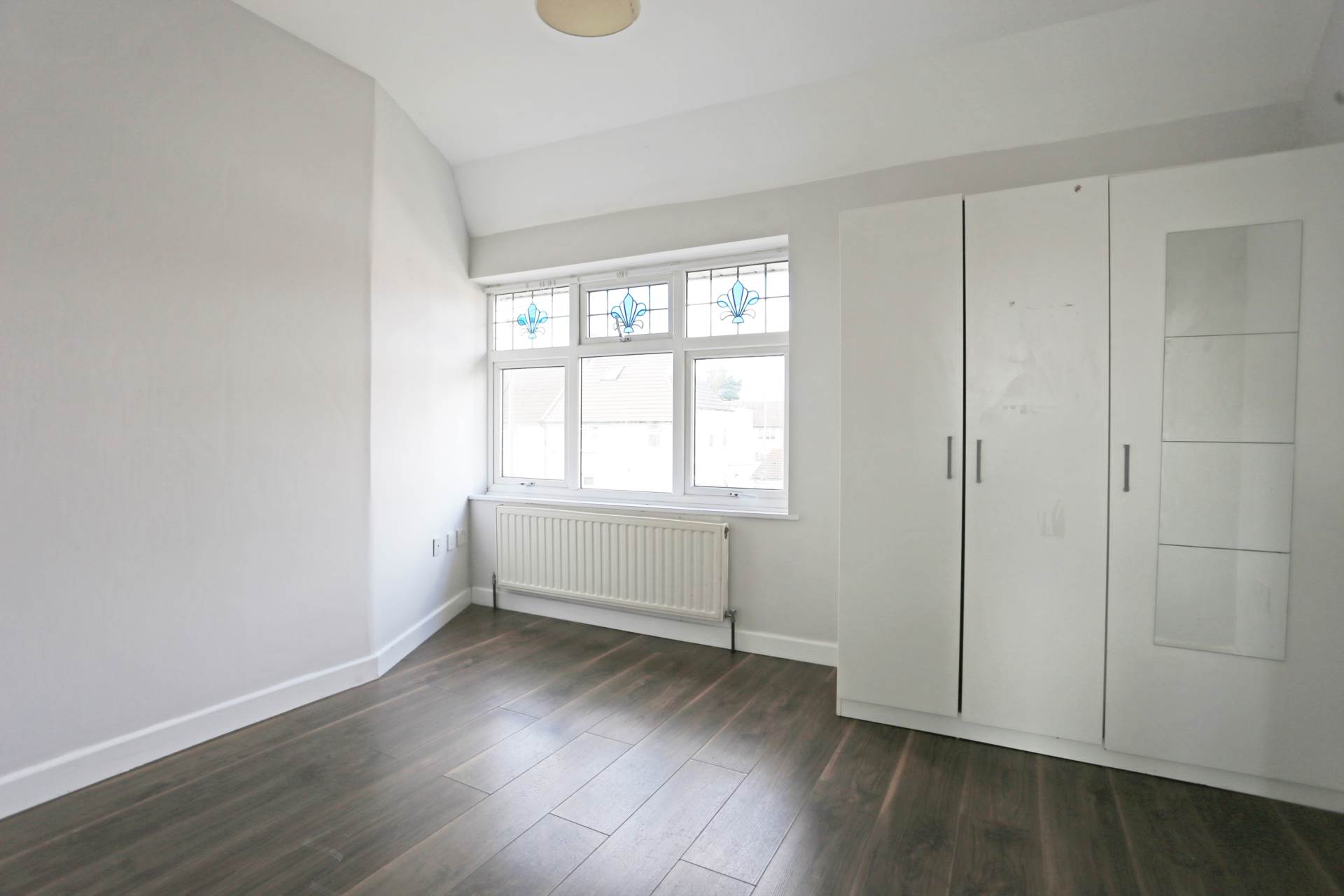 Hunters Hall Road, Dagenham, RM10, Image 5