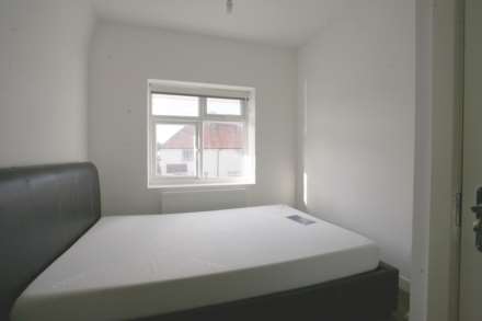 Hunters Hall Road, Dagenham, Image 4