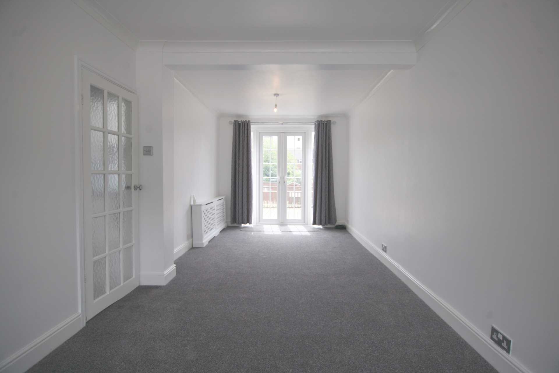 Wentworth Way, Rainham, RM13, Image 3