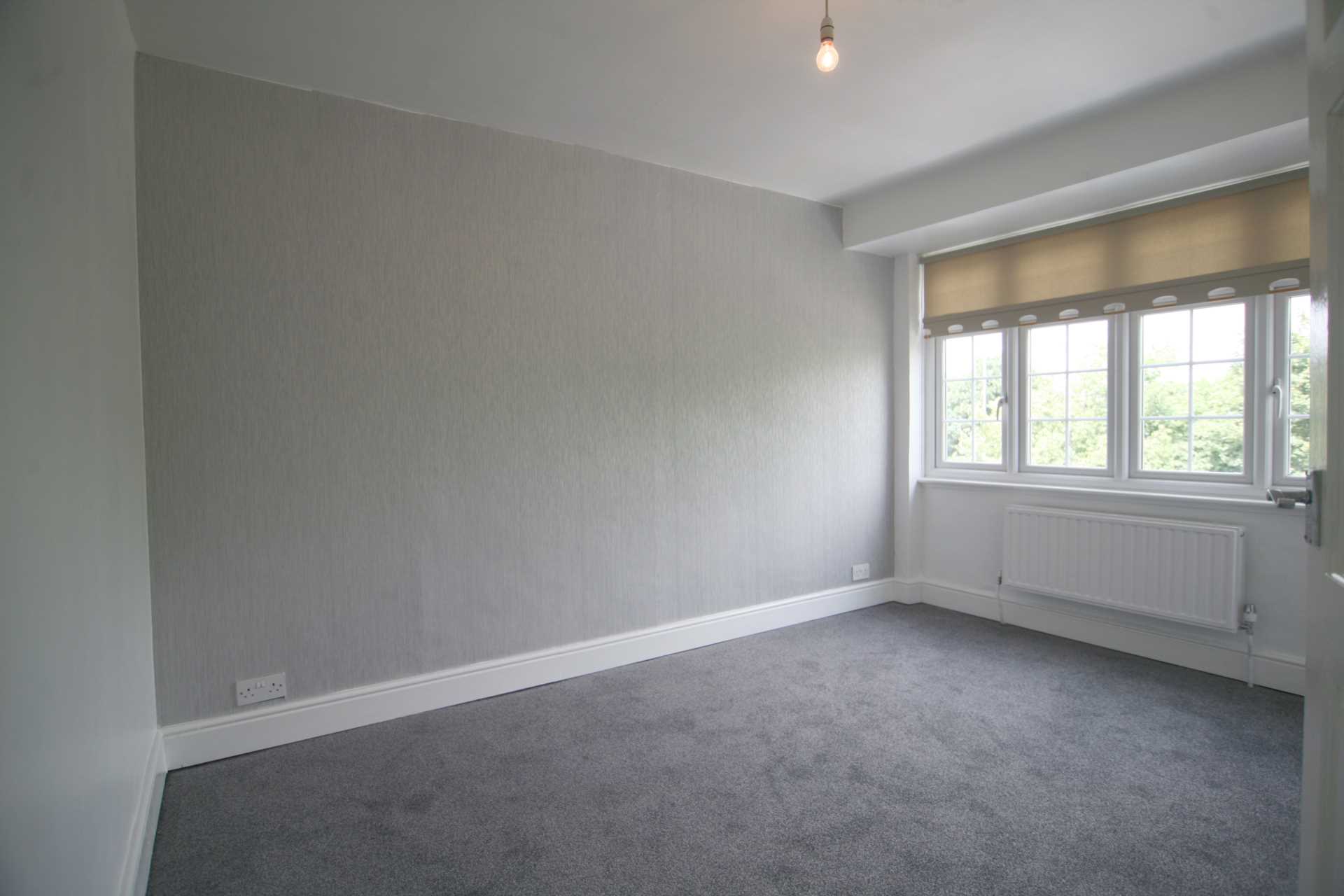 Wentworth Way, Rainham, RM13, Image 7