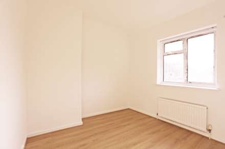 Donne Road, Dagenham, RM8, Image 6