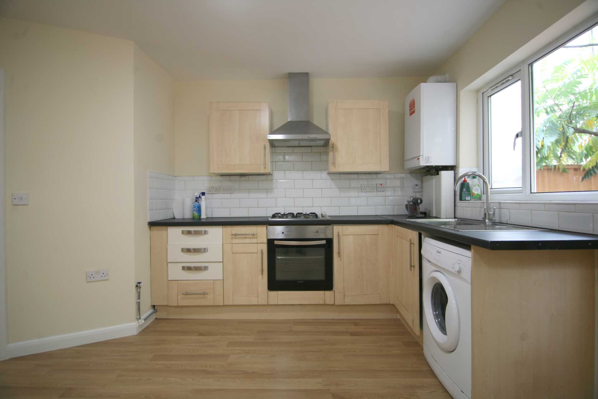 Wallwood Road, Leytonstone, E11, Image 2