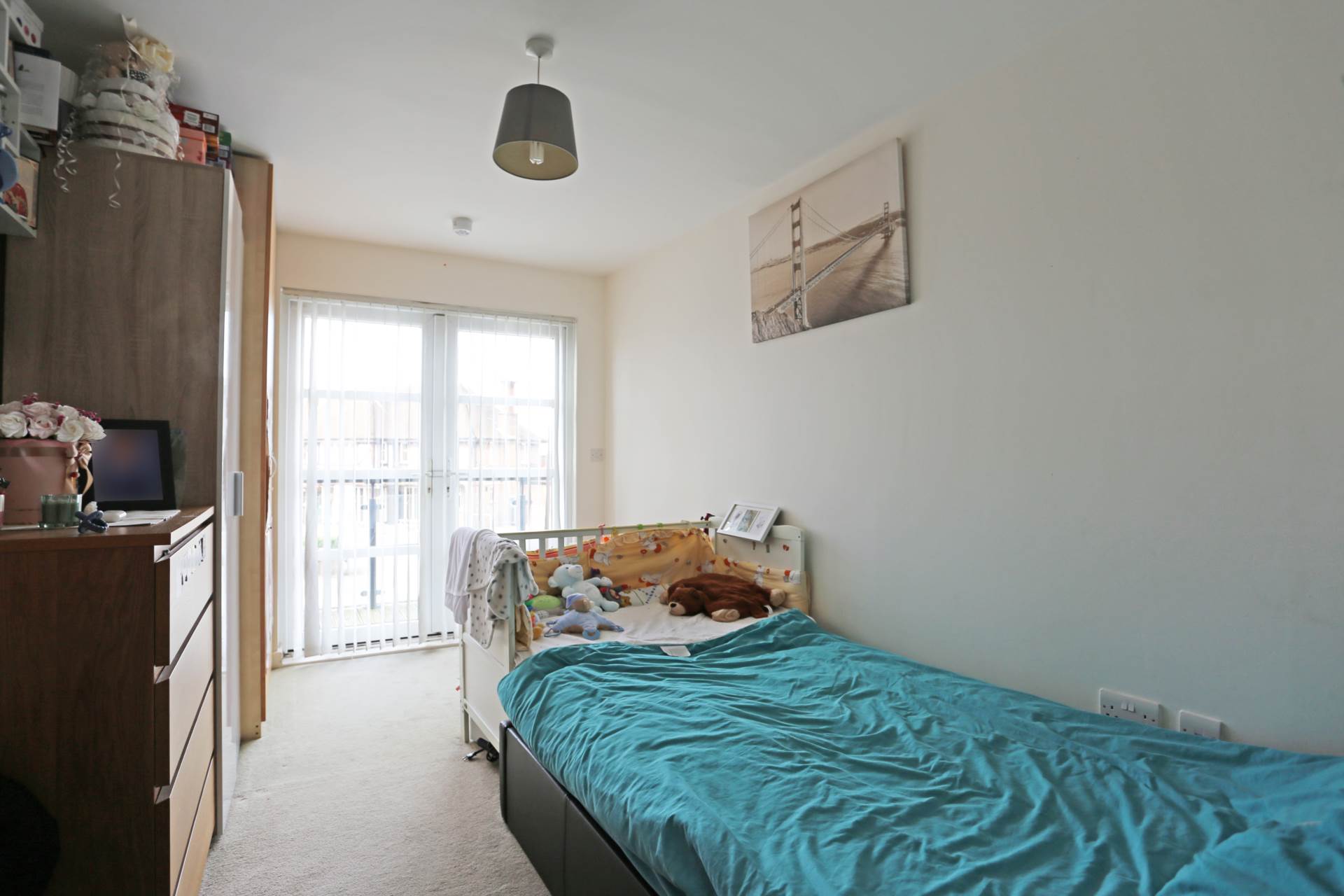 High Road, Romford, RM6, Image 7