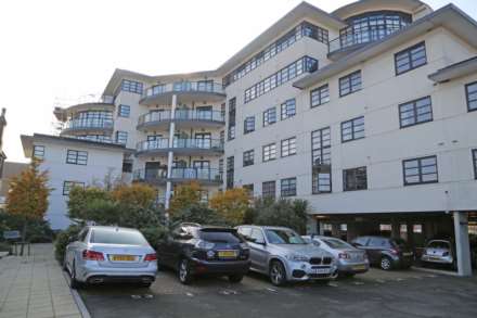 Property For Rent High Road, Romford
