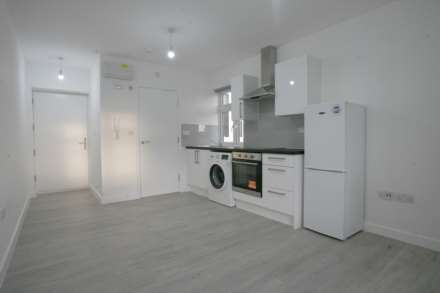 Cranbrook Road, Ilford, IG1, Image 2