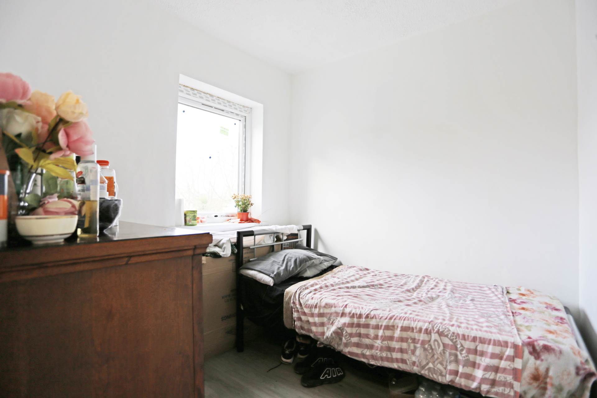 Gordon Road, Chadwell Heath, RM6, Image 13