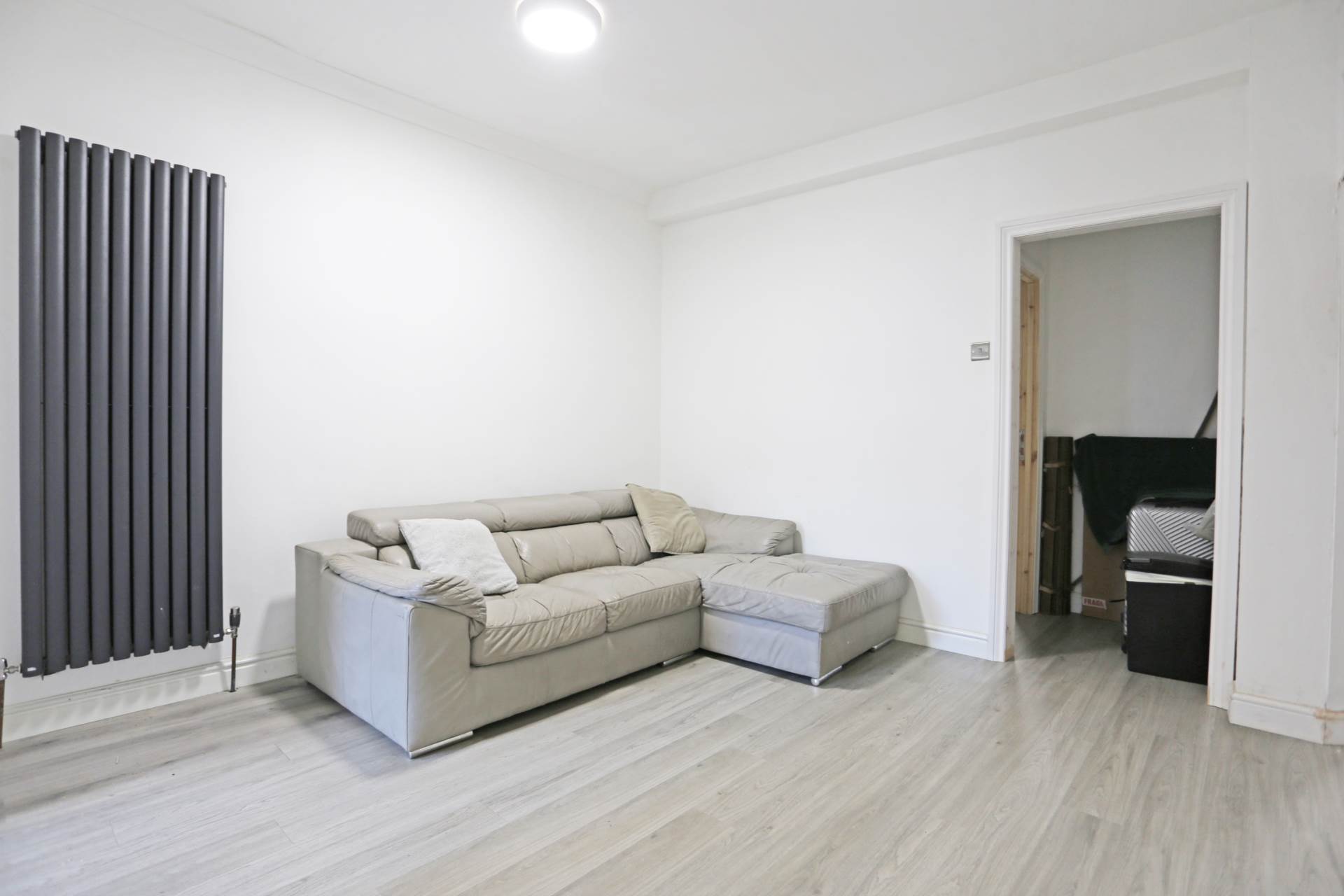 Gordon Road, Chadwell Heath, RM6, Image 5