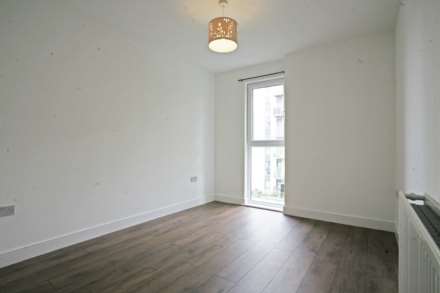Academy Way, Dagenham, RM8, Image 6