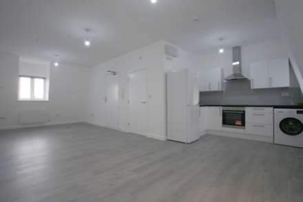 Studio, Cranbrook Road, Ilford, IG1