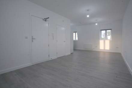 Cranbrook Road, Ilford, IG1, Image 4