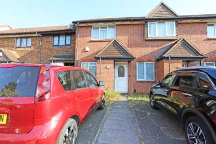 2 Bedroom Terrace, Palmer Road, Dagenham, RM8