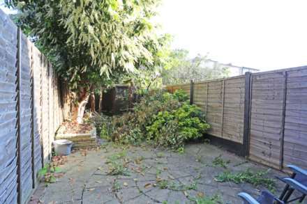 Palmer Road, Dagenham, RM8, Image 8