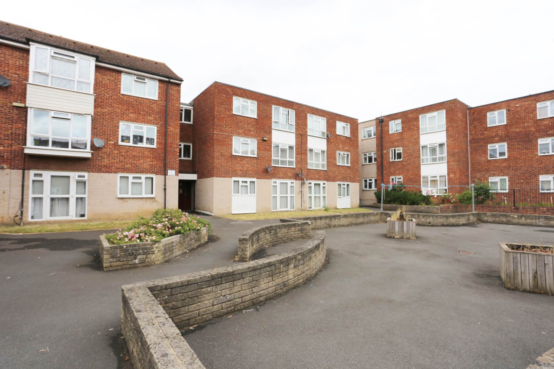 Ibscott Close, Dagenham, RM10, Image 1