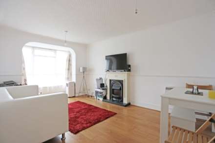 Ibscott Close, Dagenham, RM10, Image 3