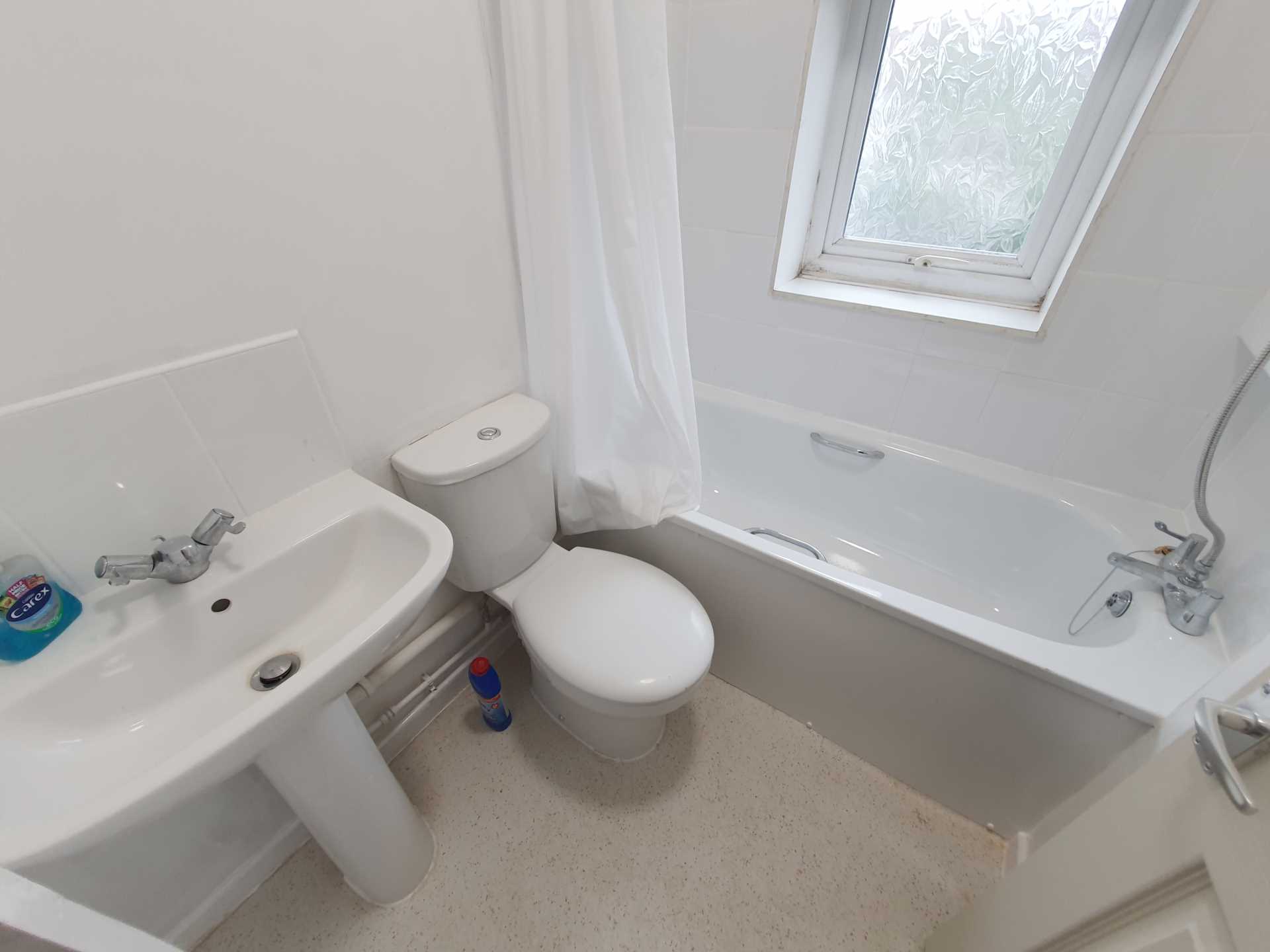 Church Elm Lane, Dagenham, RM10, Image 6