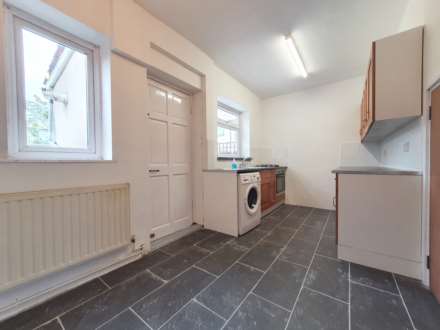 Property For Rent Church Elm Lane, Dagenham