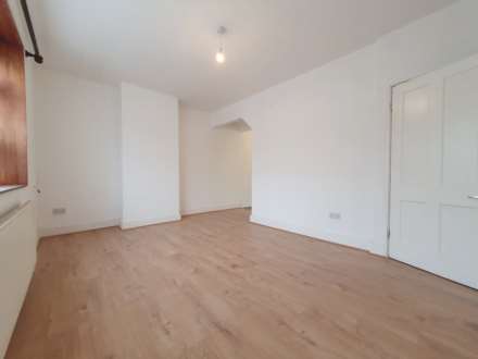 Church Elm Lane, Dagenham, RM10, Image 3