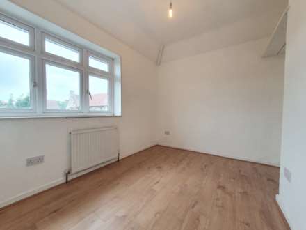 Church Elm Lane, Dagenham, RM10, Image 5