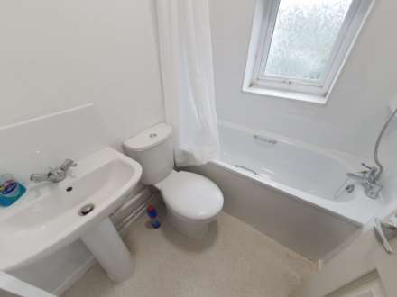 Church Elm Lane, Dagenham, RM10, Image 6