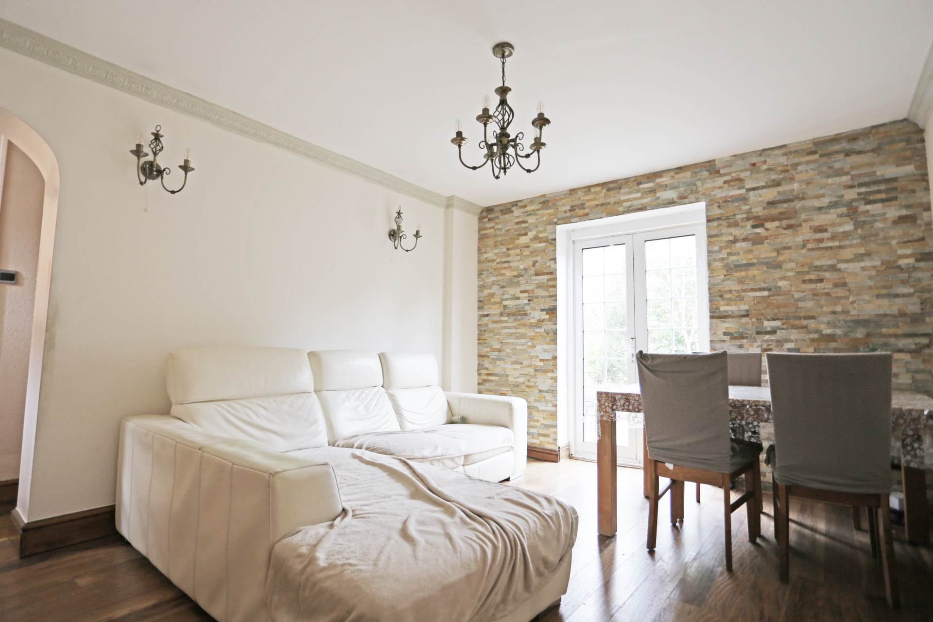 East Road, Chadwell Heath, RM6, Image 3