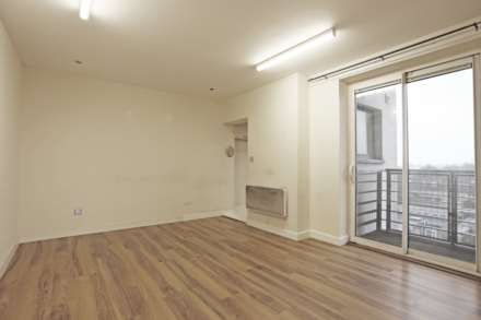 The Pinnacle, High Road, Chadwell Heath, RM6, Image 3