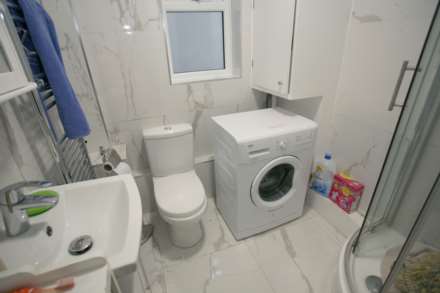 Kingsland Road, Dalston, London, E8, Image 4