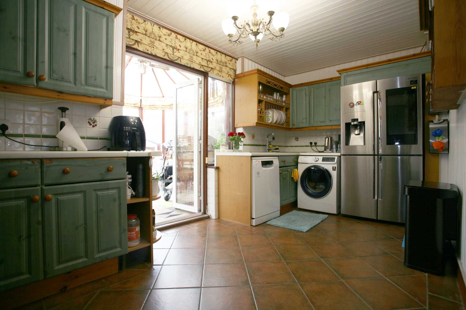 Gay Gardens, Dagenham, RM10, Image 2