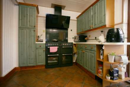 Gay Gardens, Dagenham, RM10, Image 3