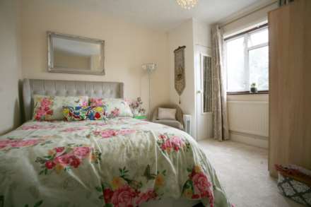 Gay Gardens, Dagenham, RM10, Image 9