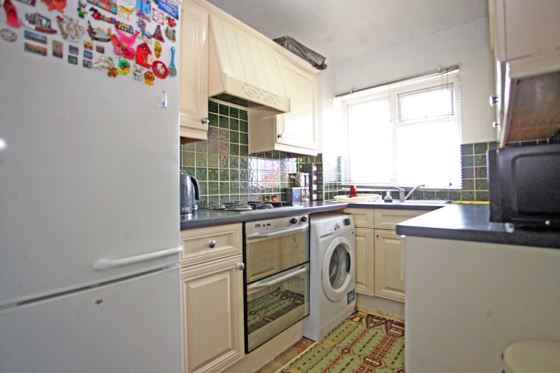 Whalebone Lane South, Dagenham, RM8, Image 3