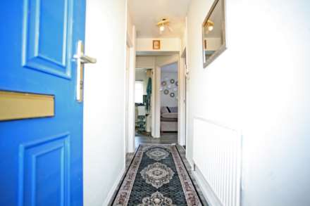 Whalebone Lane South, Dagenham, RM8, Image 6