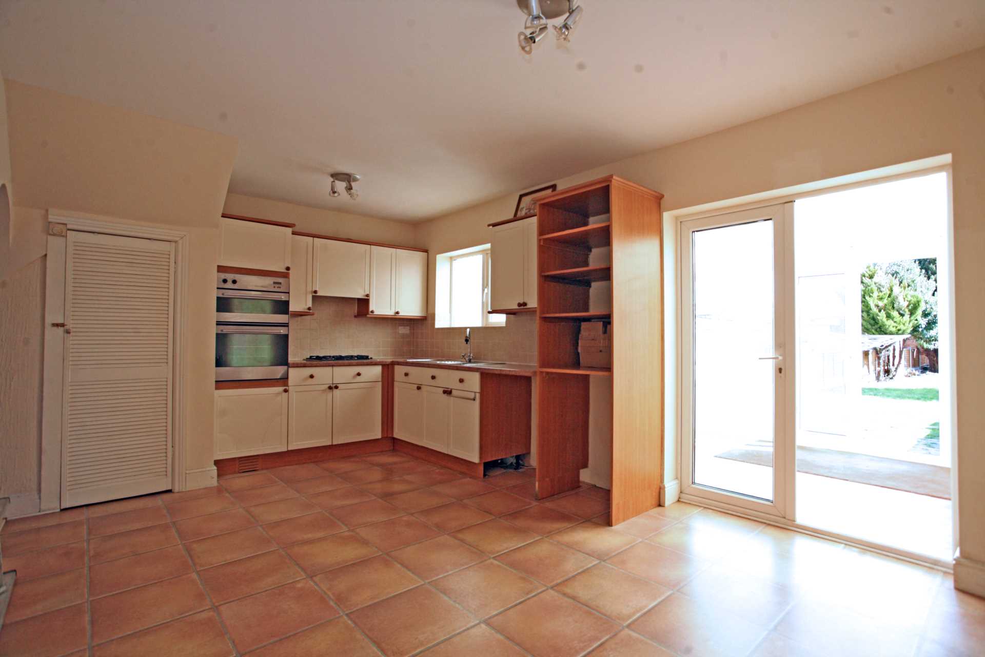 Southern Way, Romford, RM7, Image 2