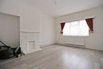 Burnside Road, Dagenham, RM8, Image 6