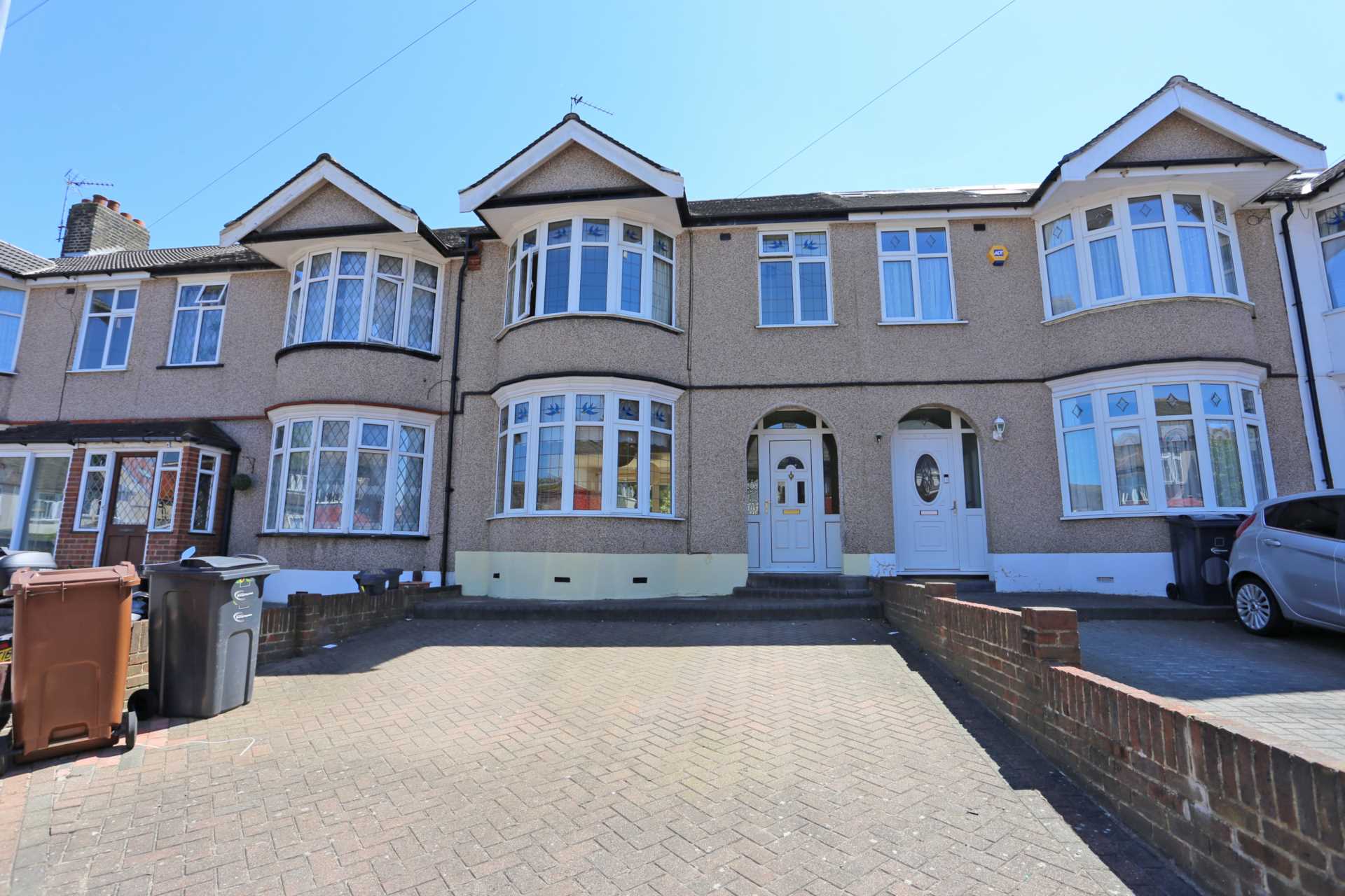 Oakley Avenue, Upney, Barking, IG11, Image 1