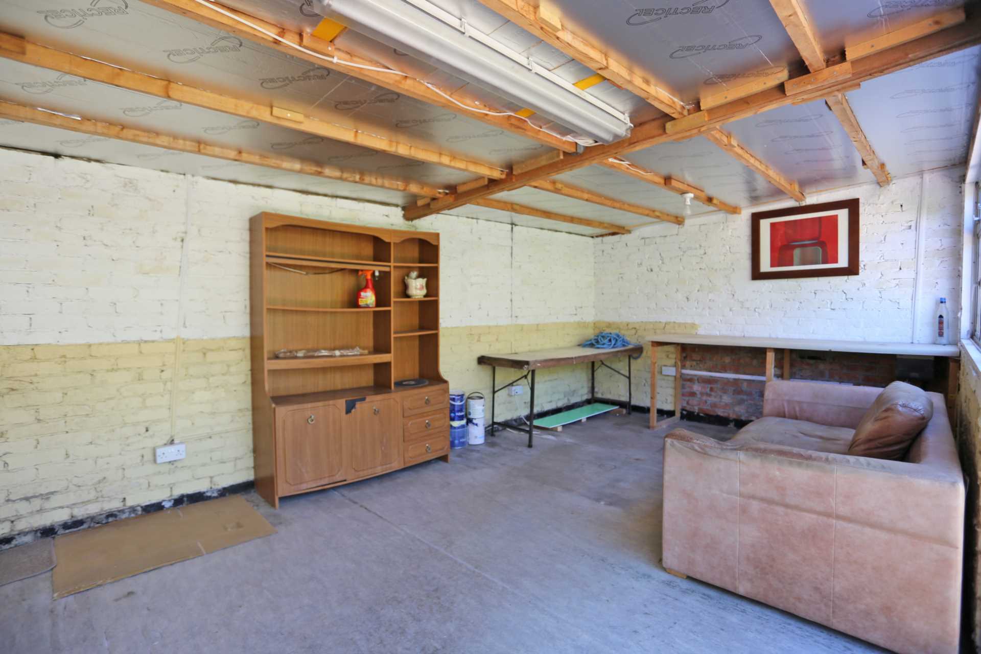 Oakley Avenue, Upney, Barking, IG11, Image 12