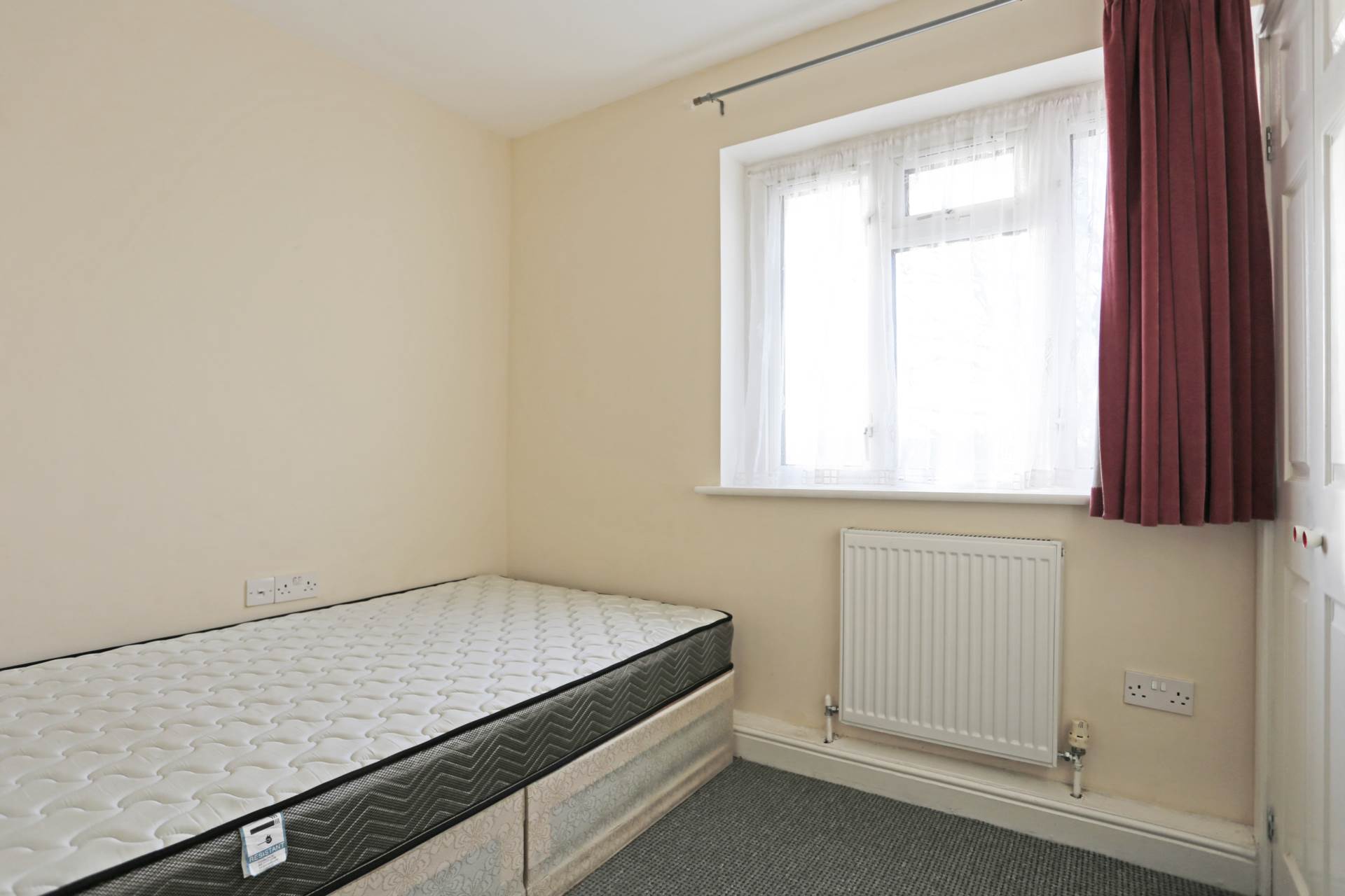 Padnall Court, Padnall Road, Romford, RM6, Image 6