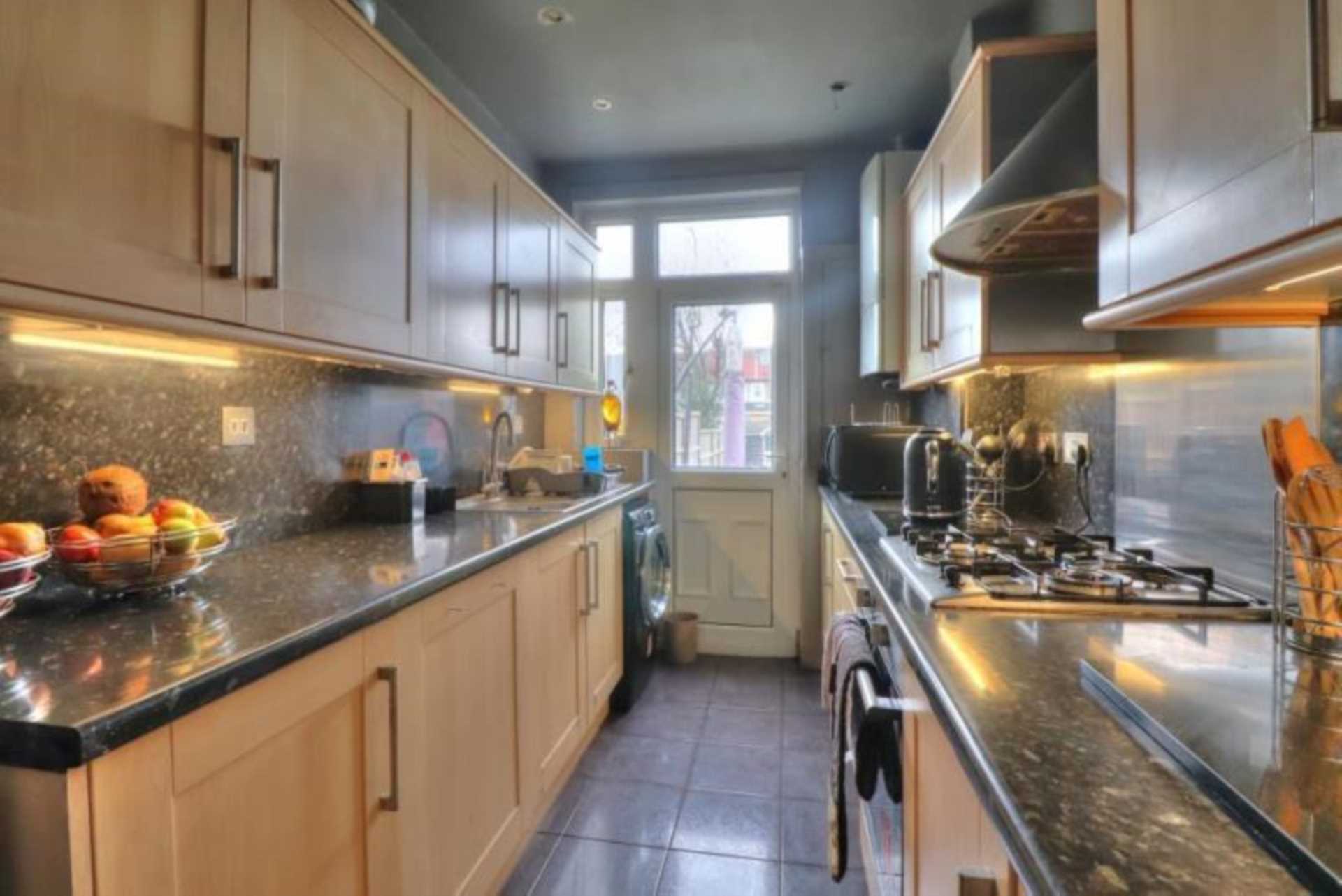 Langham Drive, Chadwell Heath, RM6, Image 2