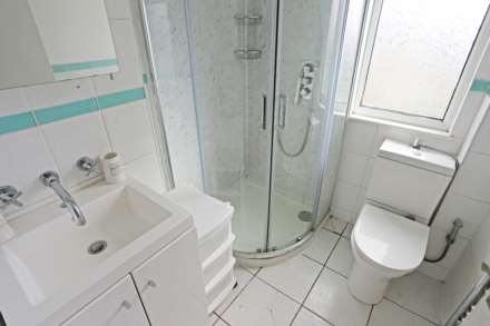 Langham Drive, Chadwell Heath, RM6, Image 12