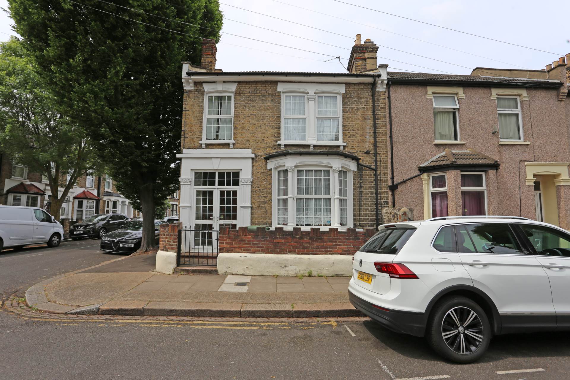 Horace Road, London, Image 1