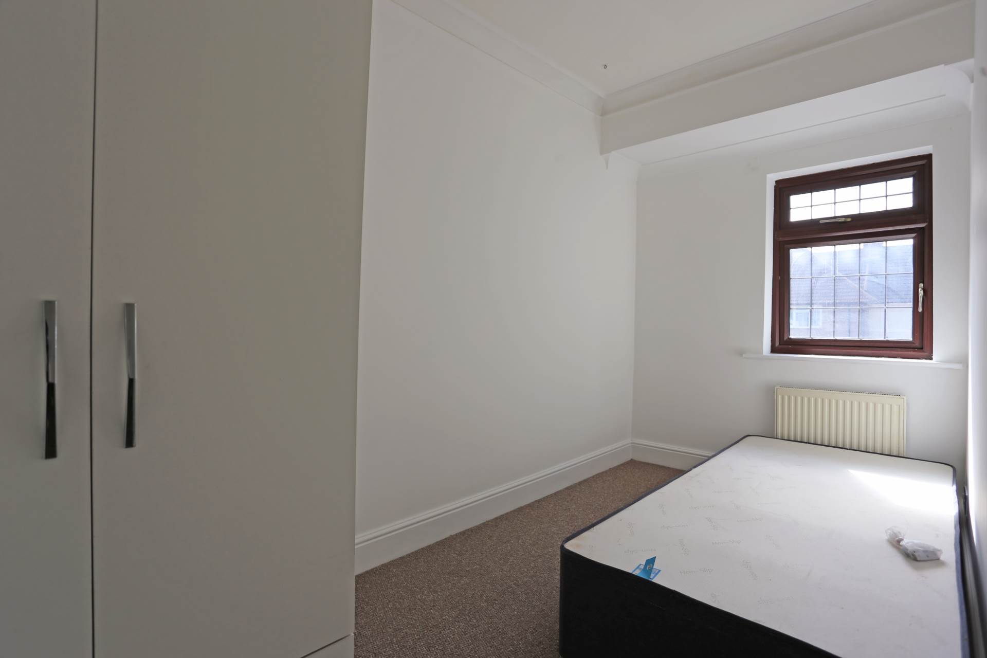 Heathway, Dagenham, RM10, Image 7