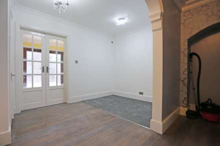 Heathway, Dagenham, RM10, Image 4