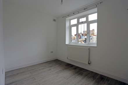 Bennett Road, Romford, RM6, Image 2