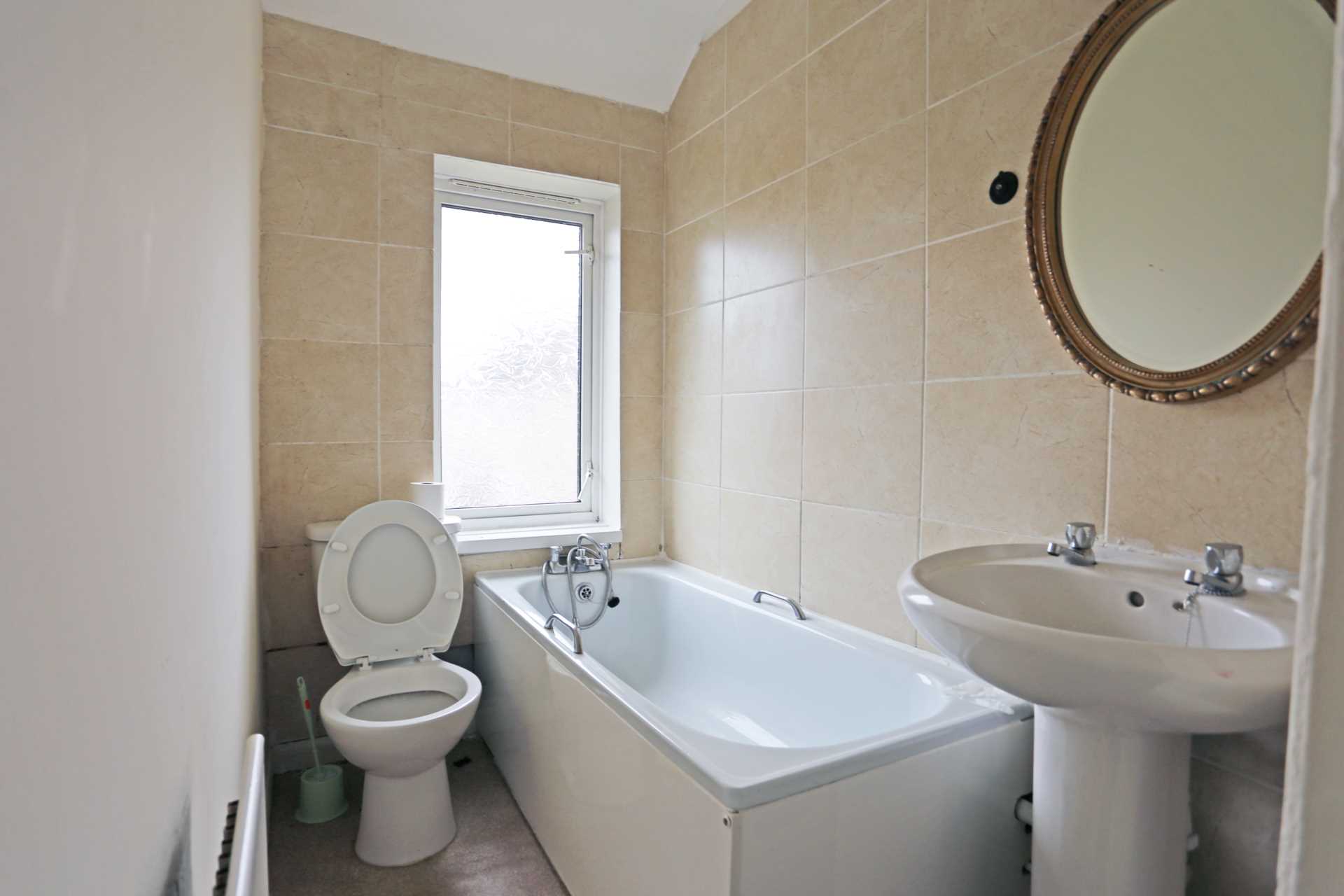 Fitzstephen Road, Dagenham, RM8, Image 6