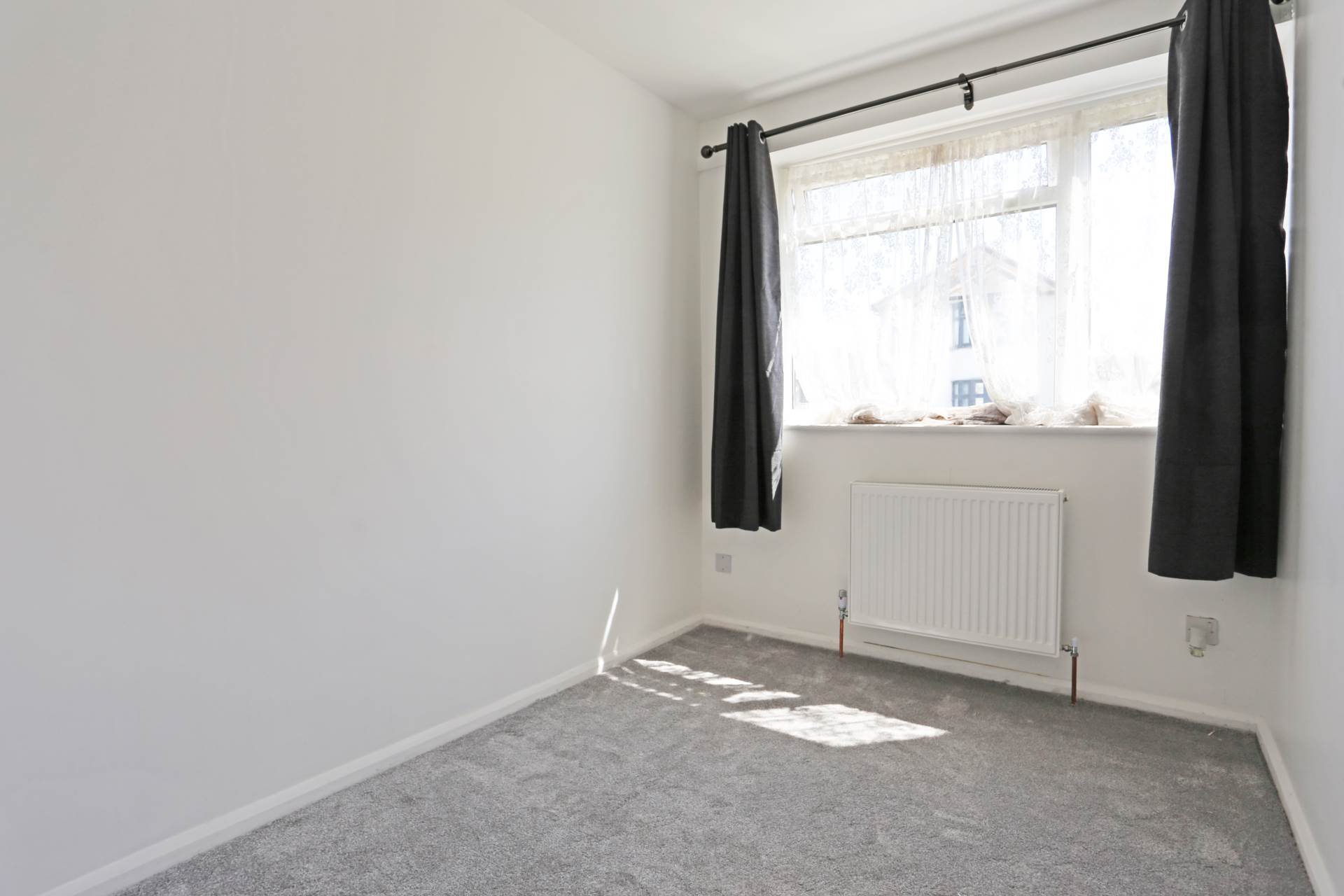 Chadwell Avenue, Chadwell Heath, RM6, Image 8