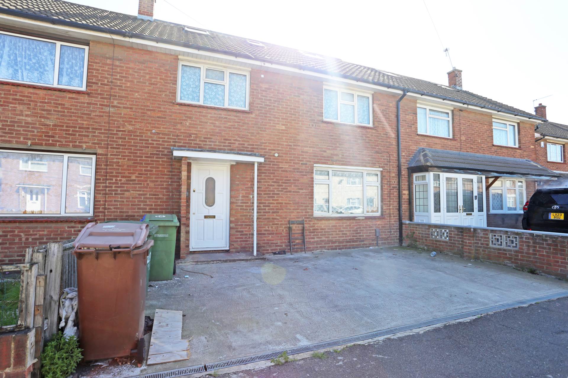 Toronto Road, Tilbury, RM18, Image 1